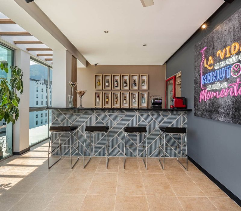 Bar piso 15 - Novelty